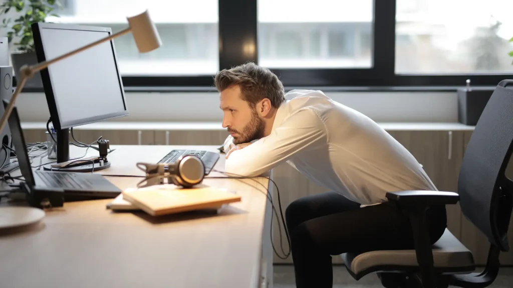 La solitudine dell’imprenditore: il problema di cui si parla troppo poco 5 Burnout imprenditoriale